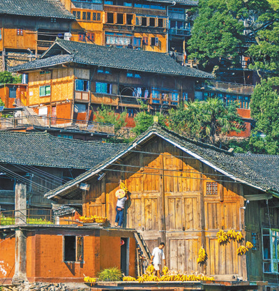 村民正在勞作。