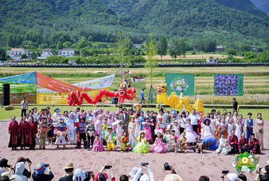 3ec00976c0d4775838490fe3c4edf62