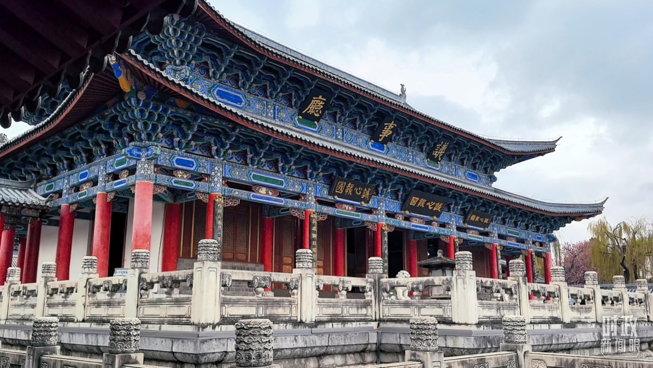 習(xí)近平赴云南麗江考察，關(guān)注這座名城的“古與今”