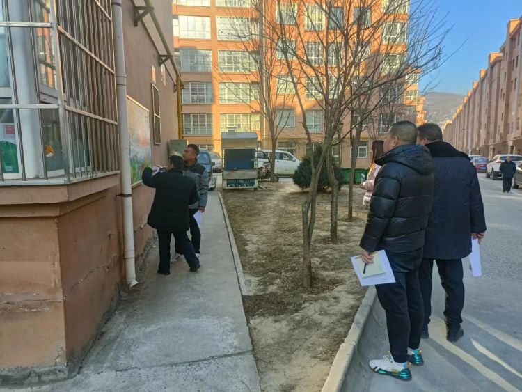 簡(jiǎn)篇-燕溝社區(qū)黨總支開展2023年度物業(yè)考核暨物業(yè)經(jīng)理述職評(píng)議會(huì)