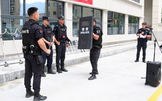 圖示, 示意圖

中度可信度描述已自動生成:ver1