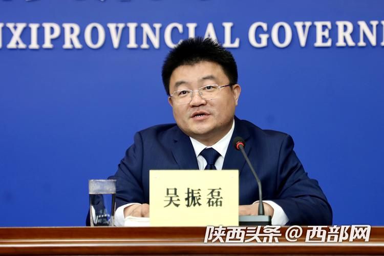 正在上傳... 7f5f1681cd8c802f89d6eea97cc1131b.jpeg