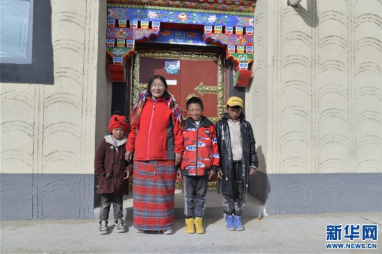 (新華全媒頭條·圖文互動)(9)跨越半個世紀的生命遷徙——西藏極高海拔生態(tài)搬遷破解人與自然共生難題