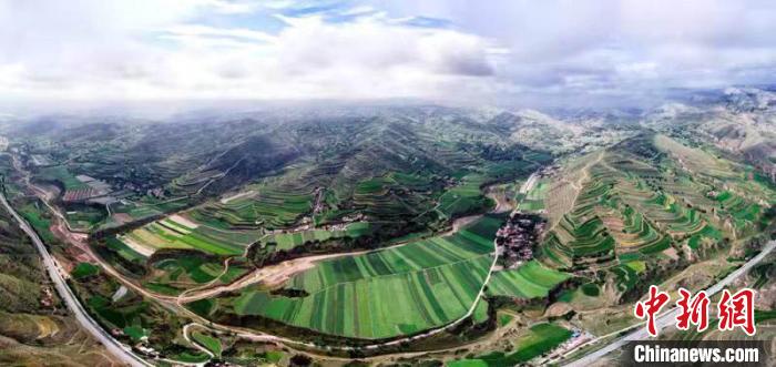 甘肅定西多部門“共辦一桌席”村民享“菜單式”培訓(xùn)謀致富