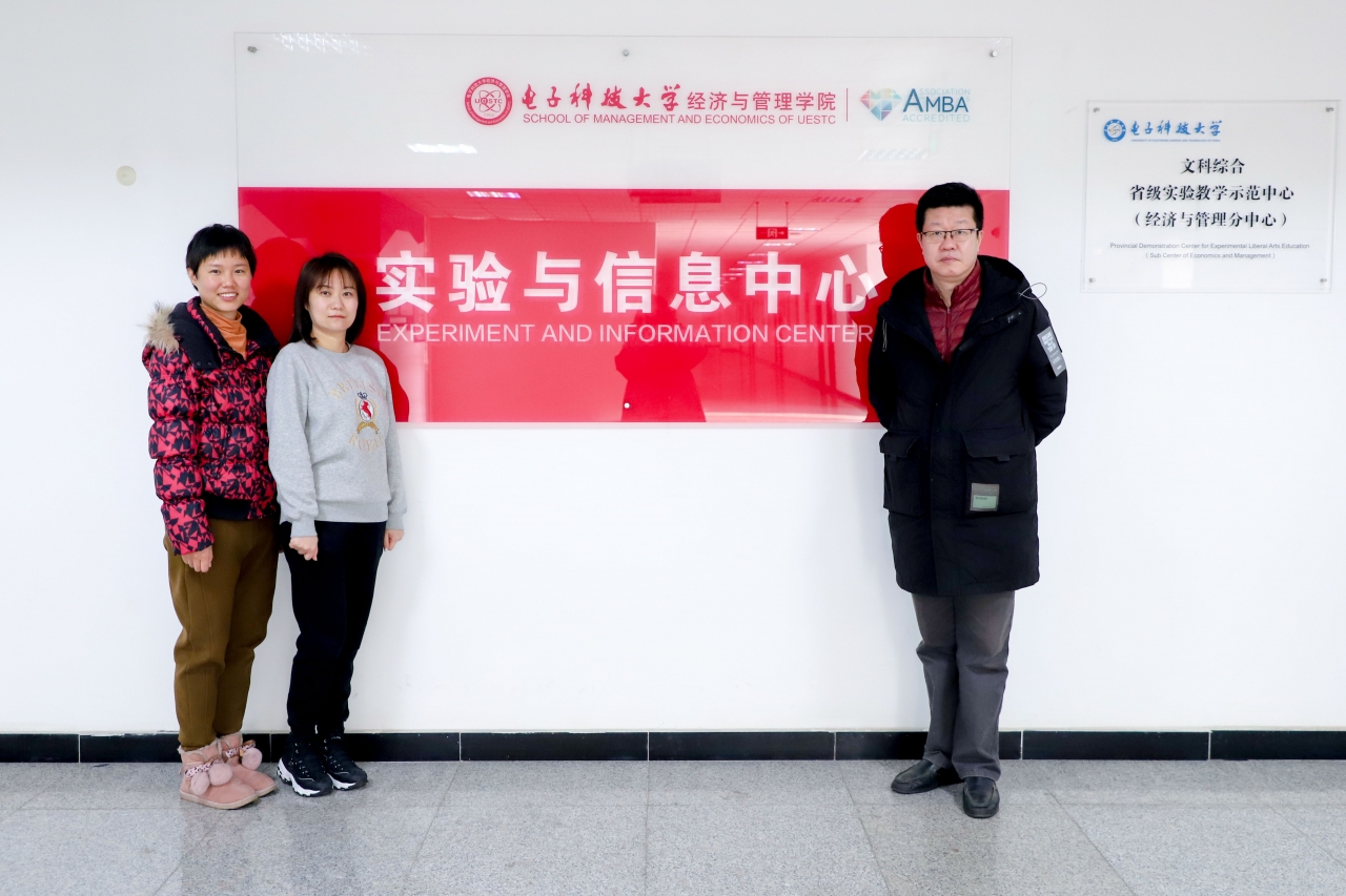 09C0BEF24CD188D92429582EBC0_DEB0D095_1DC