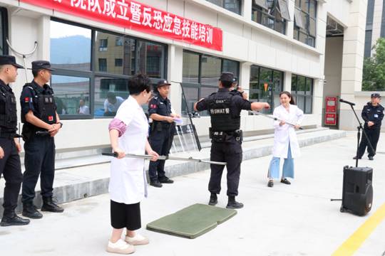 圖示, 示意圖

中度可信度描述已自動生成:ver1